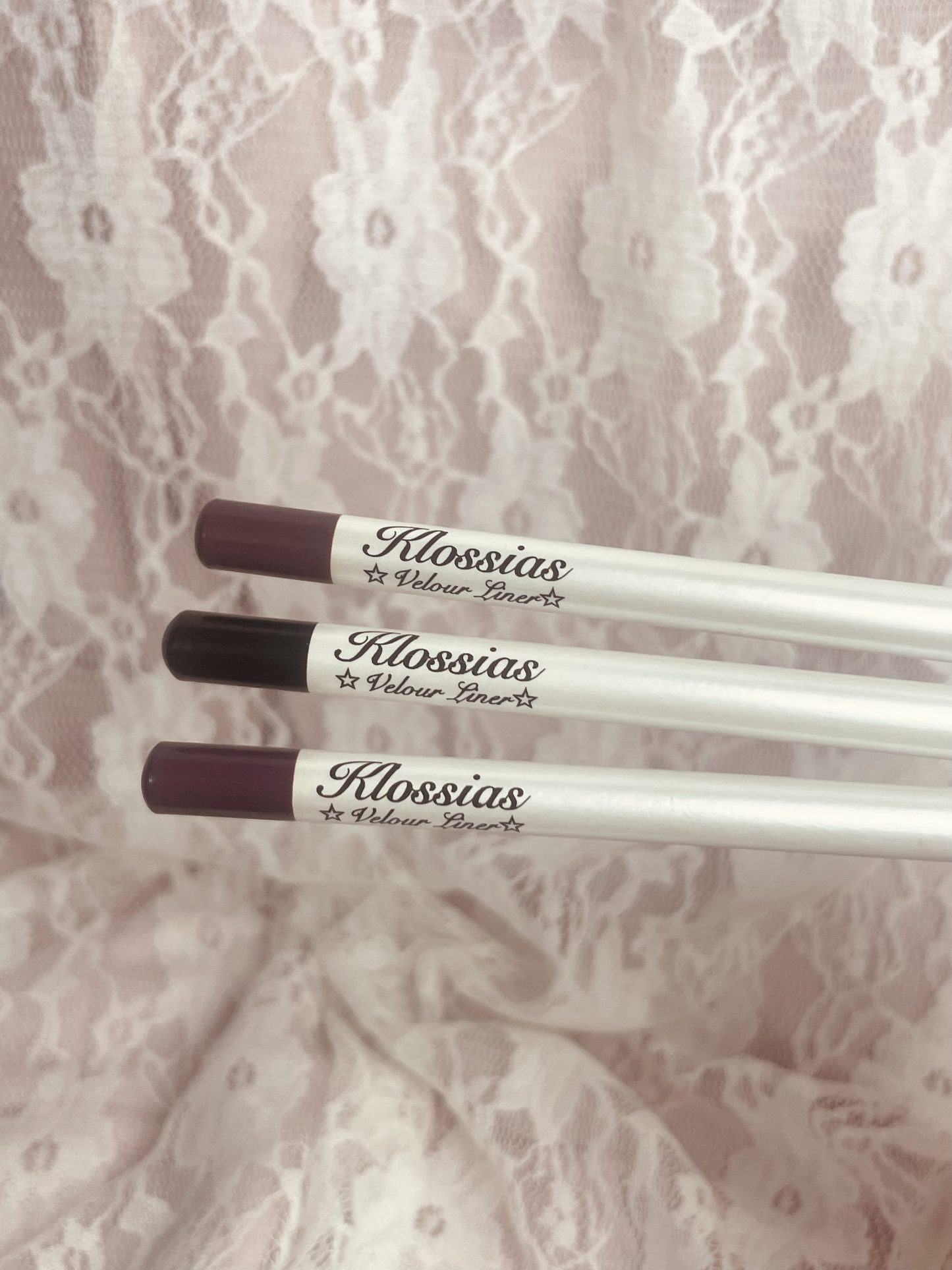 Velour lip liners