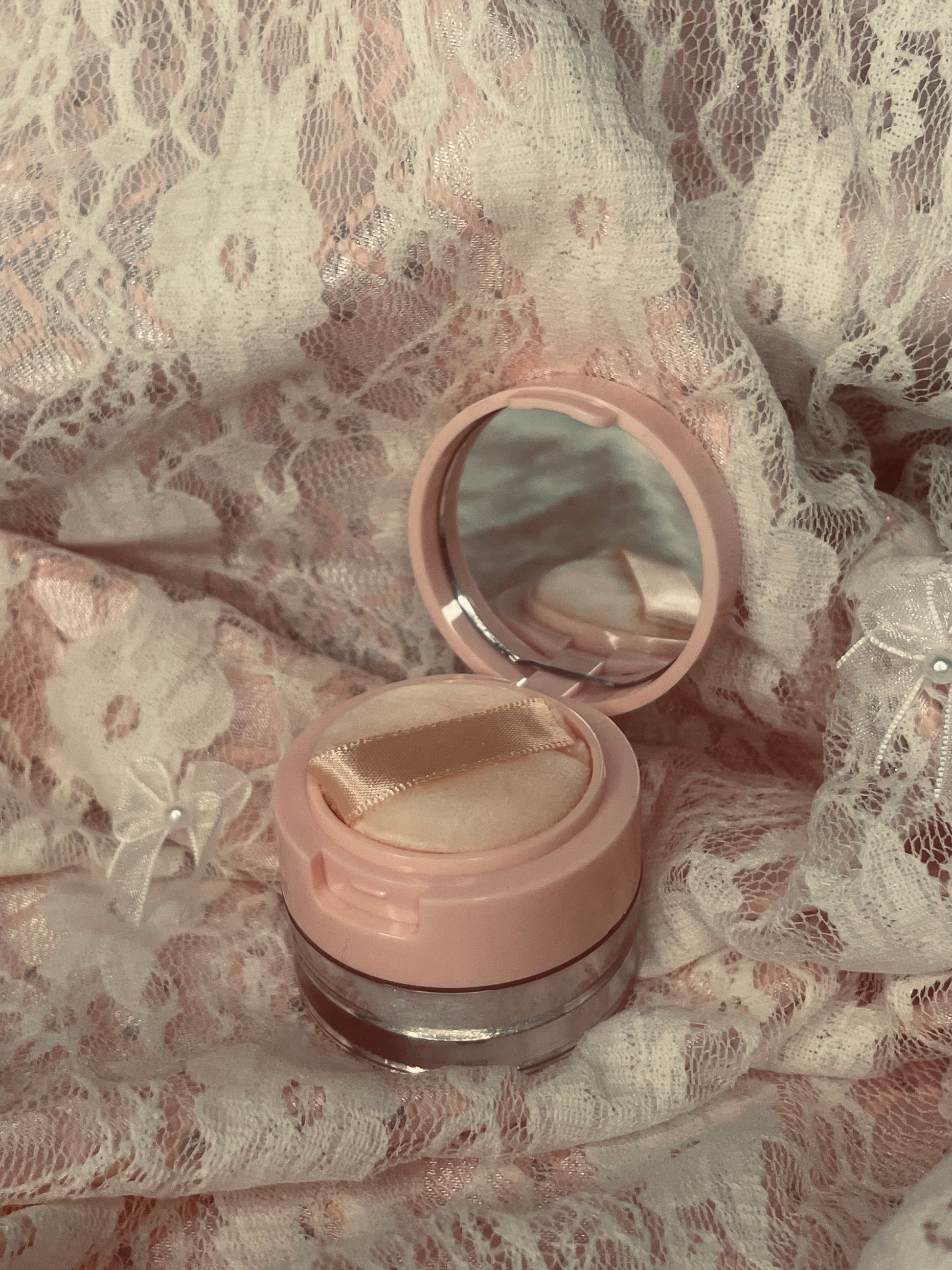 Open media 1 in modal